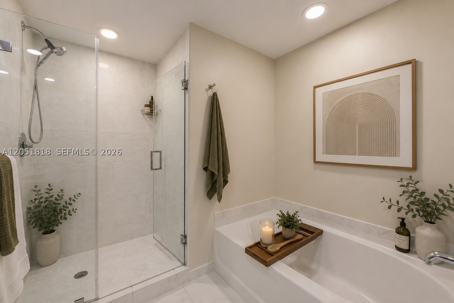 950 Brickell Bay Dr #1905, Miami FL 33131