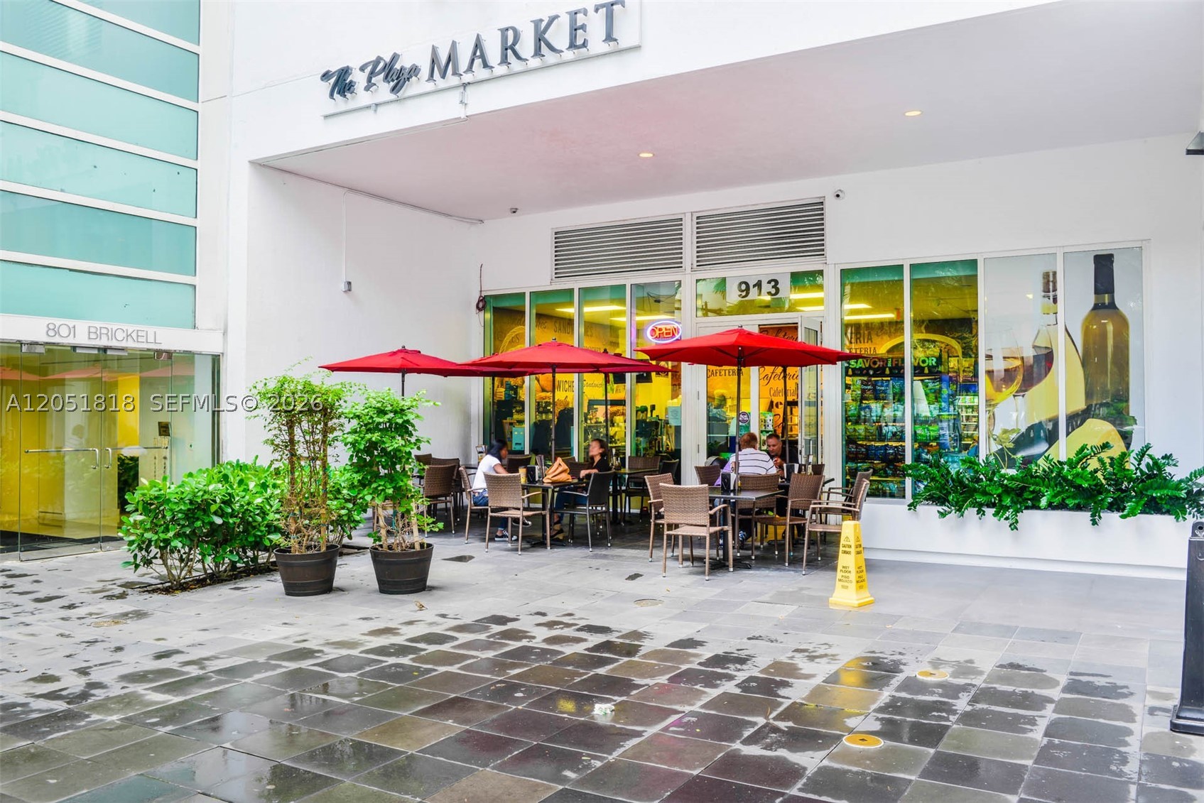950 Brickell Bay Dr #1905, Miami FL 33131