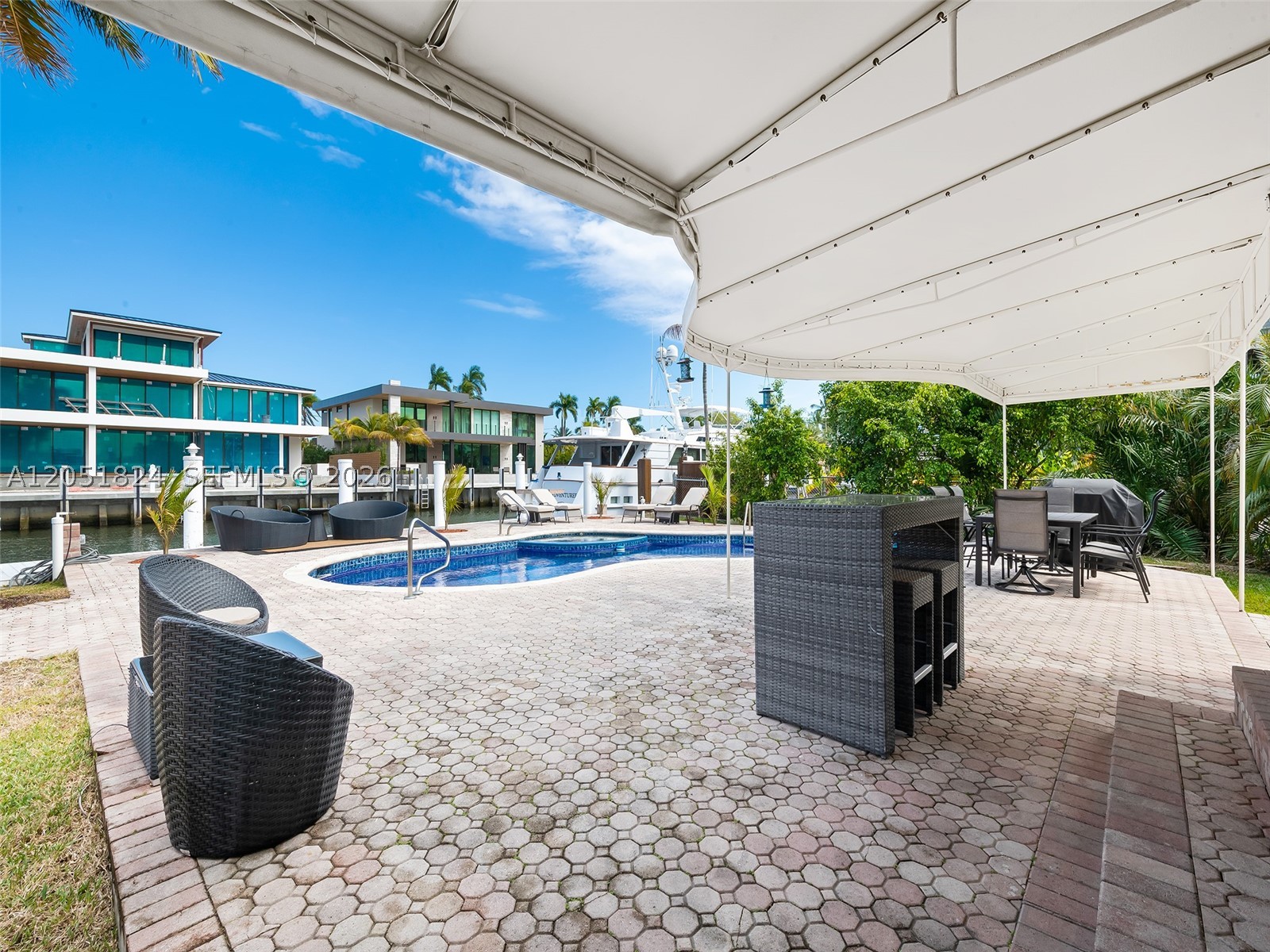 2301 E Las Olas Blvd, Fort Lauderdale FL 33301
