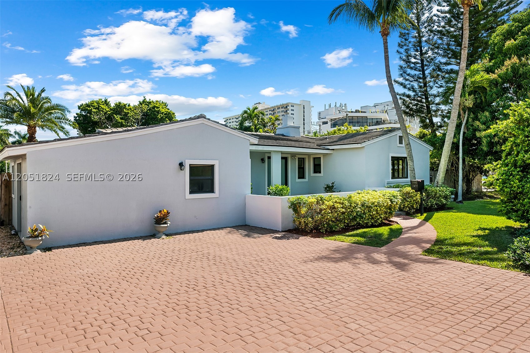 2301 E Las Olas Blvd, Fort Lauderdale FL 33301