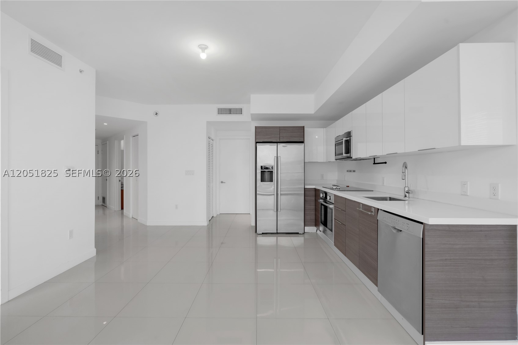 1010 SW 2nd Ave #1003, Miami FL 33130