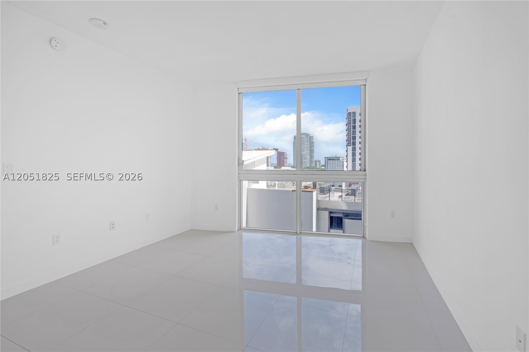 1010 SW 2nd Ave #1003, Miami FL 33130