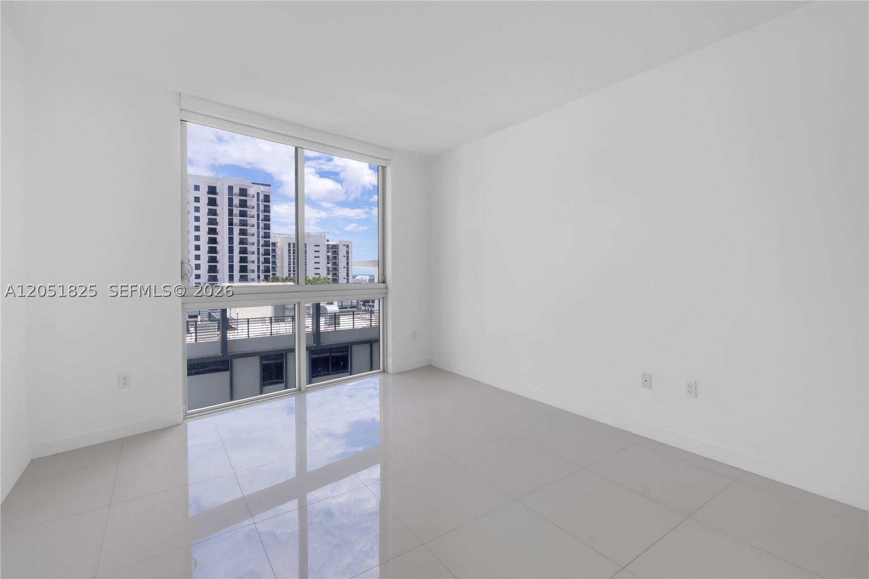1010 SW 2nd Ave #1003, Miami FL 33130