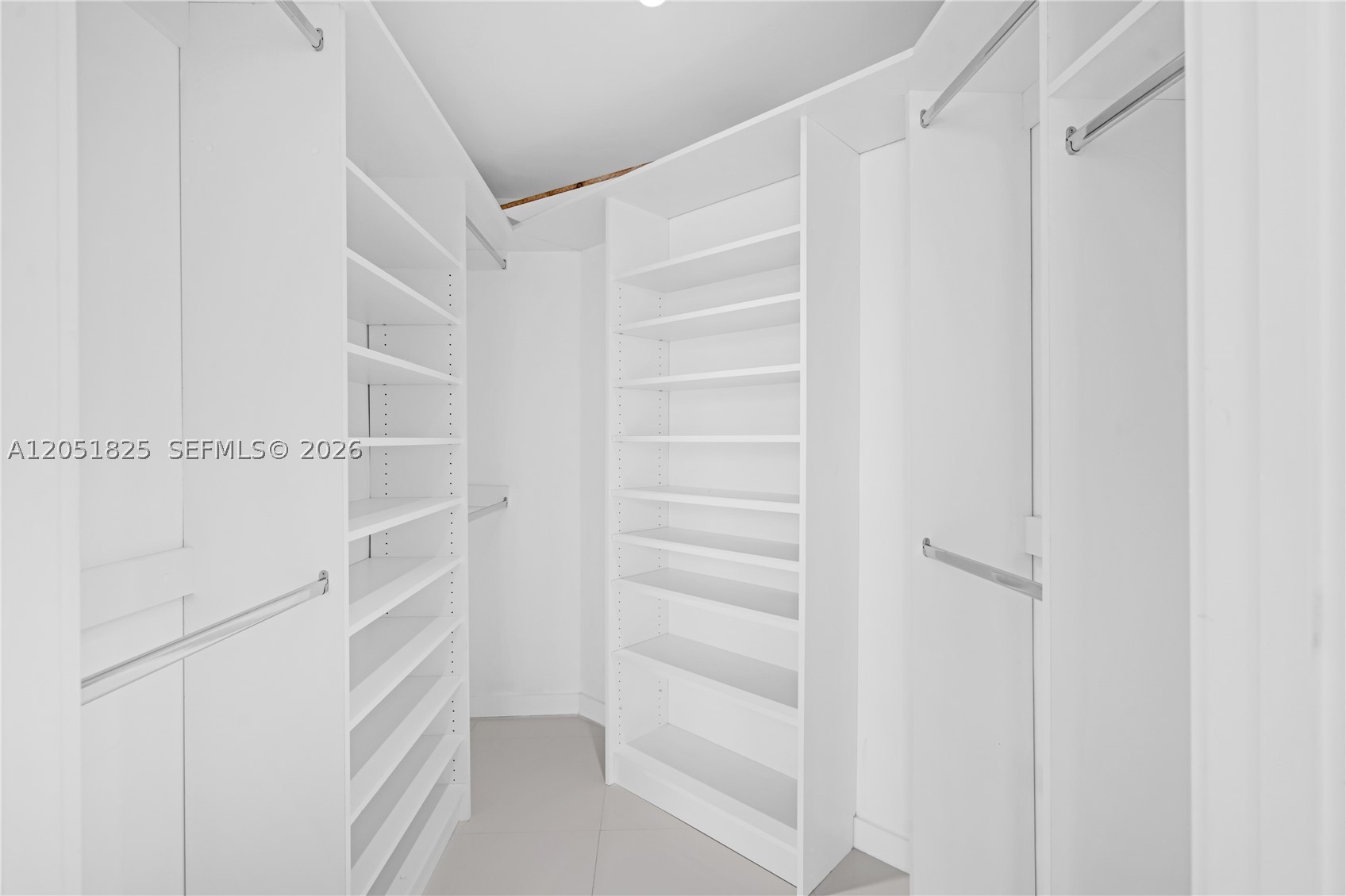 1010 SW 2nd Ave #1003, Miami FL 33130