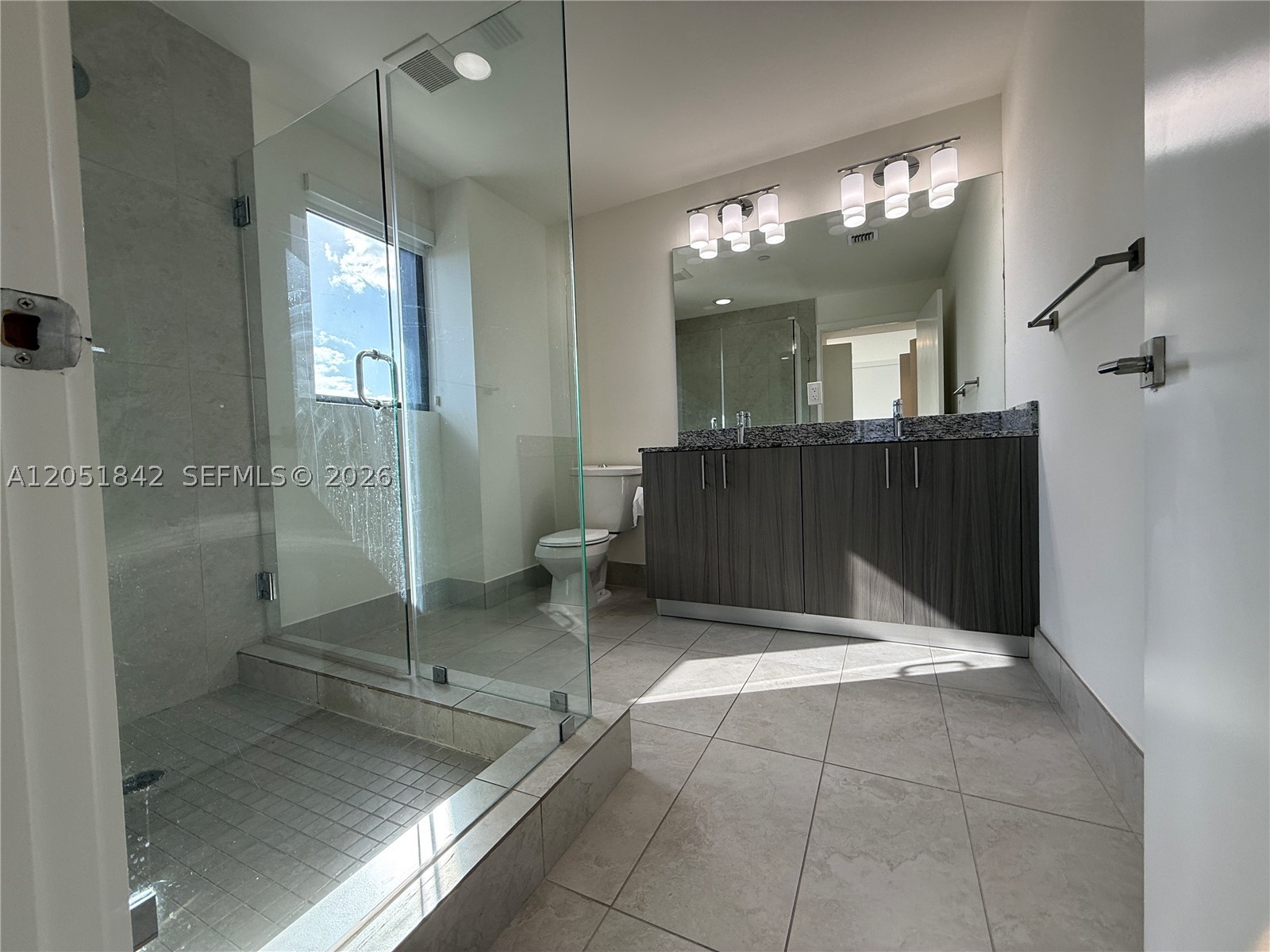5350 NW 84th Ave #1001, Doral FL 33166