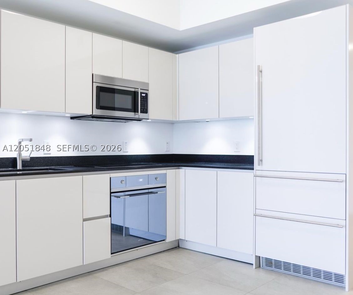 1010 Brickell Ave #3210, Miami FL 33131