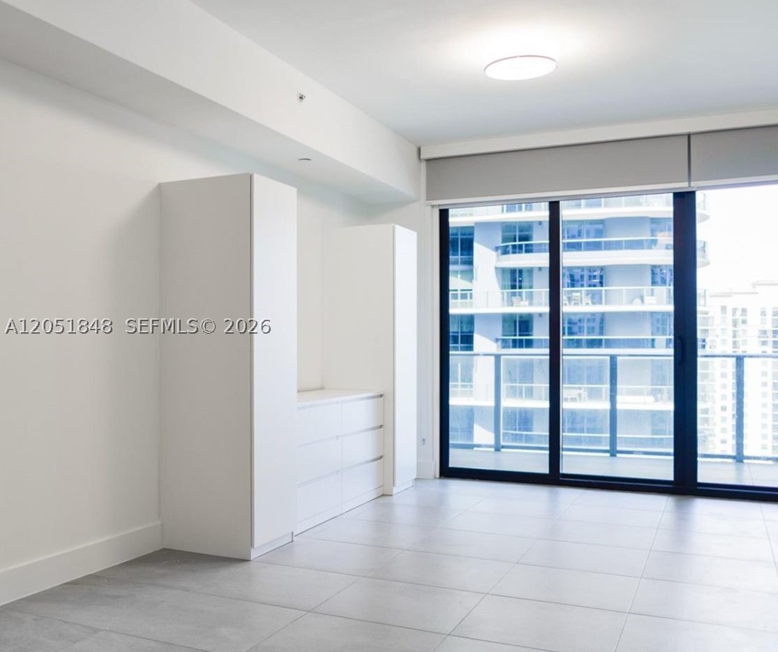 1010 Brickell Ave #3210, Miami FL 33131