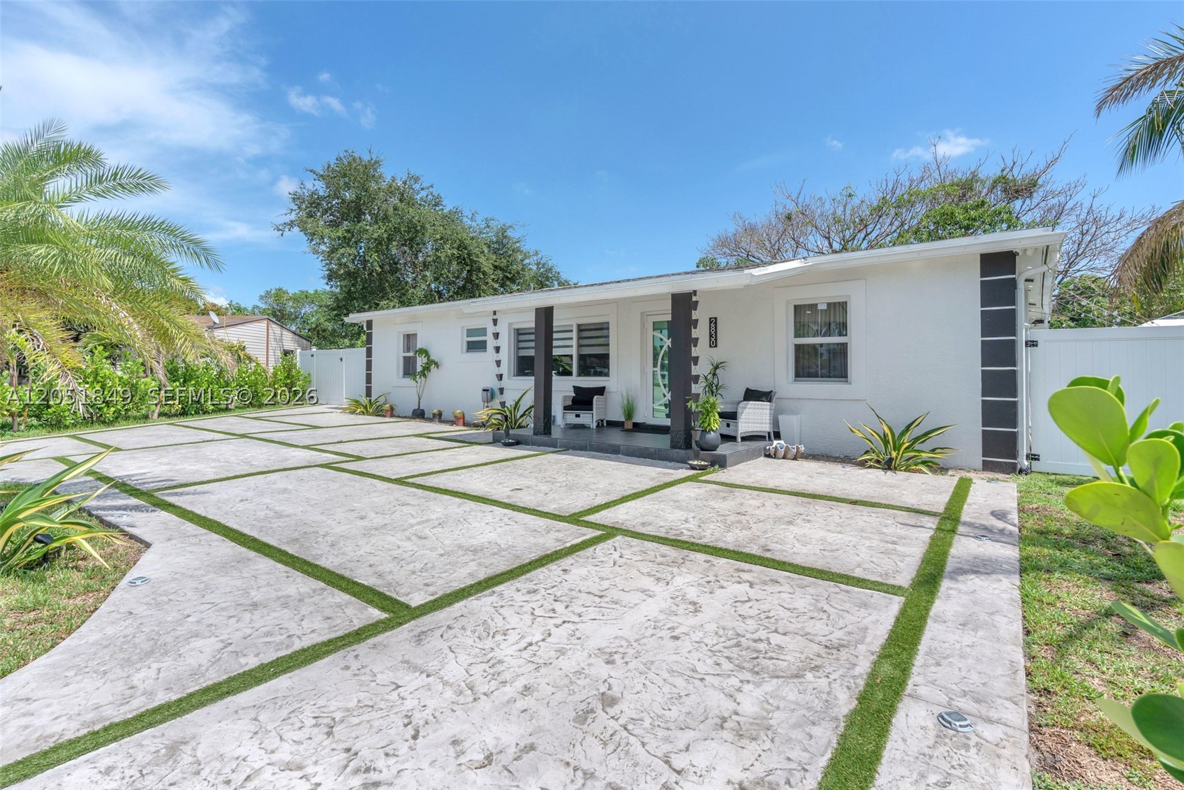 2830 NW 156th St, Miami Gardens FL 33054