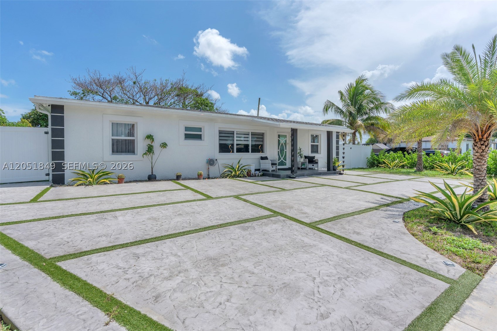 2830 NW 156th St, Miami Gardens FL 33054