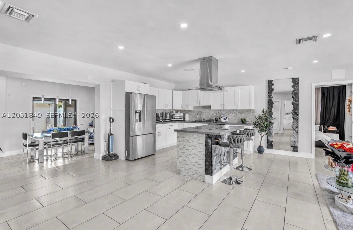 2830 NW 156th St, Miami Gardens FL 33054