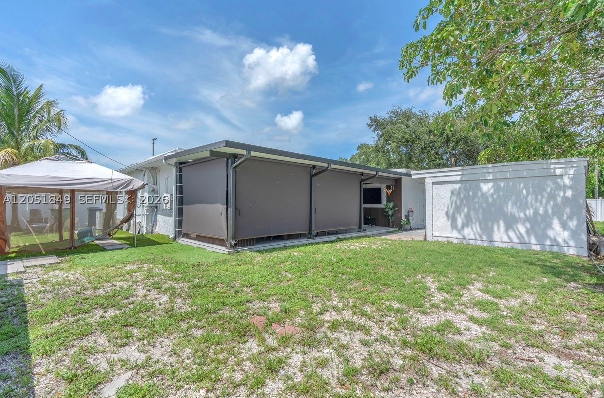 2830 NW 156th St, Miami Gardens FL 33054