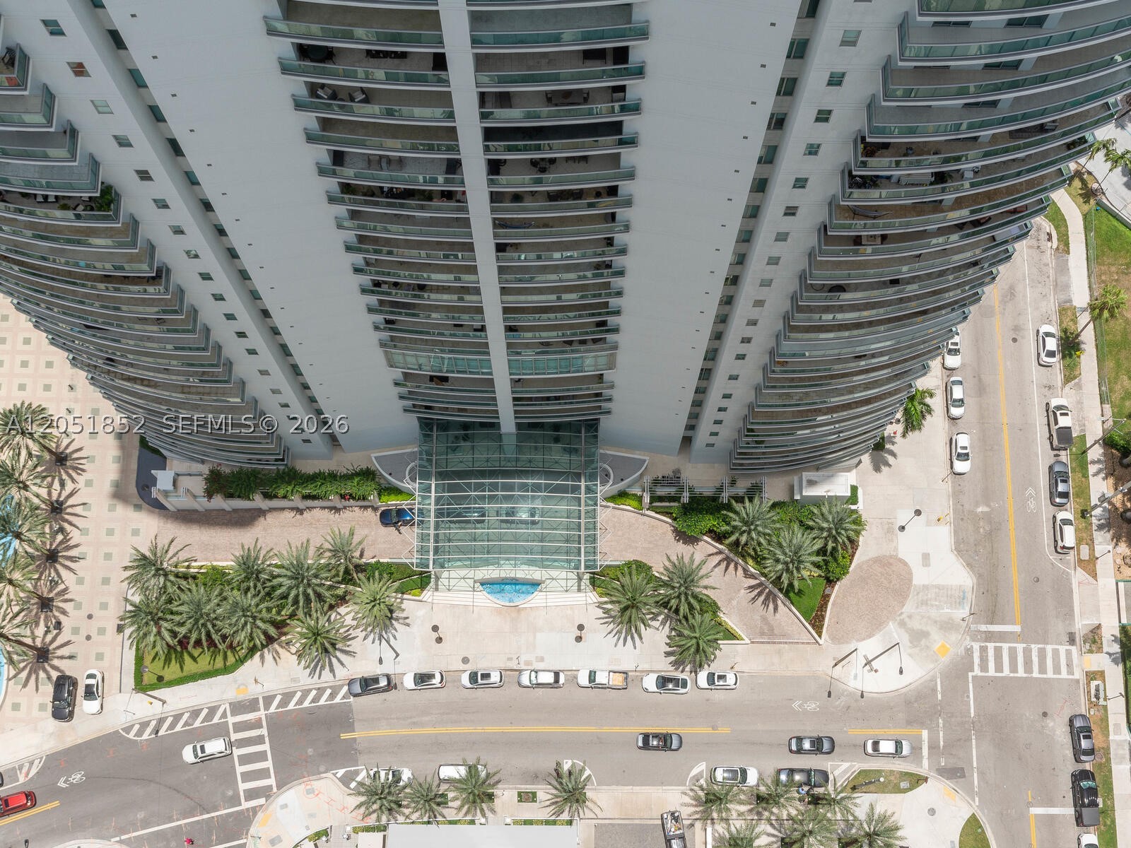1300 Brickell Bay Dr #3804, Miami FL 33131