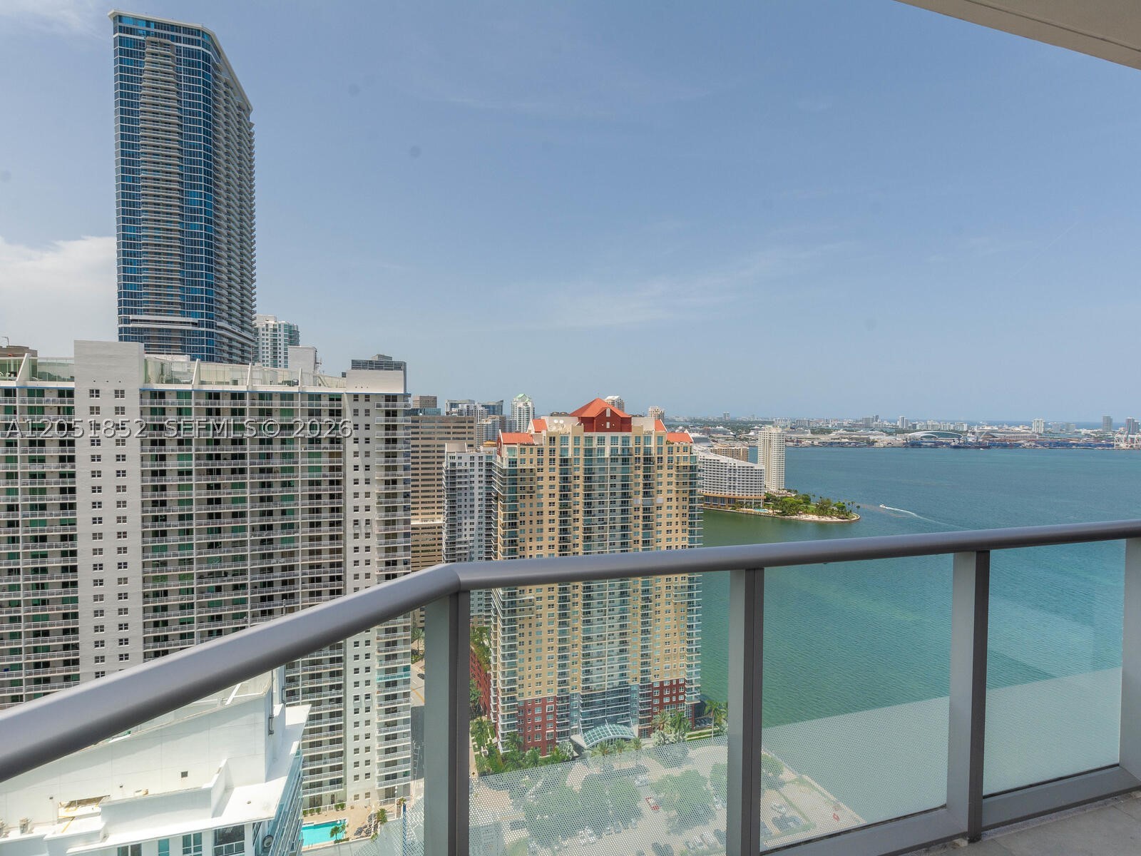1300 Brickell Bay Dr #3804, Miami FL 33131