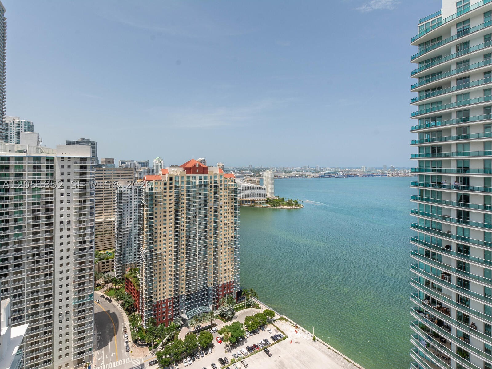 1300 Brickell Bay Dr #3804, Miami FL 33131