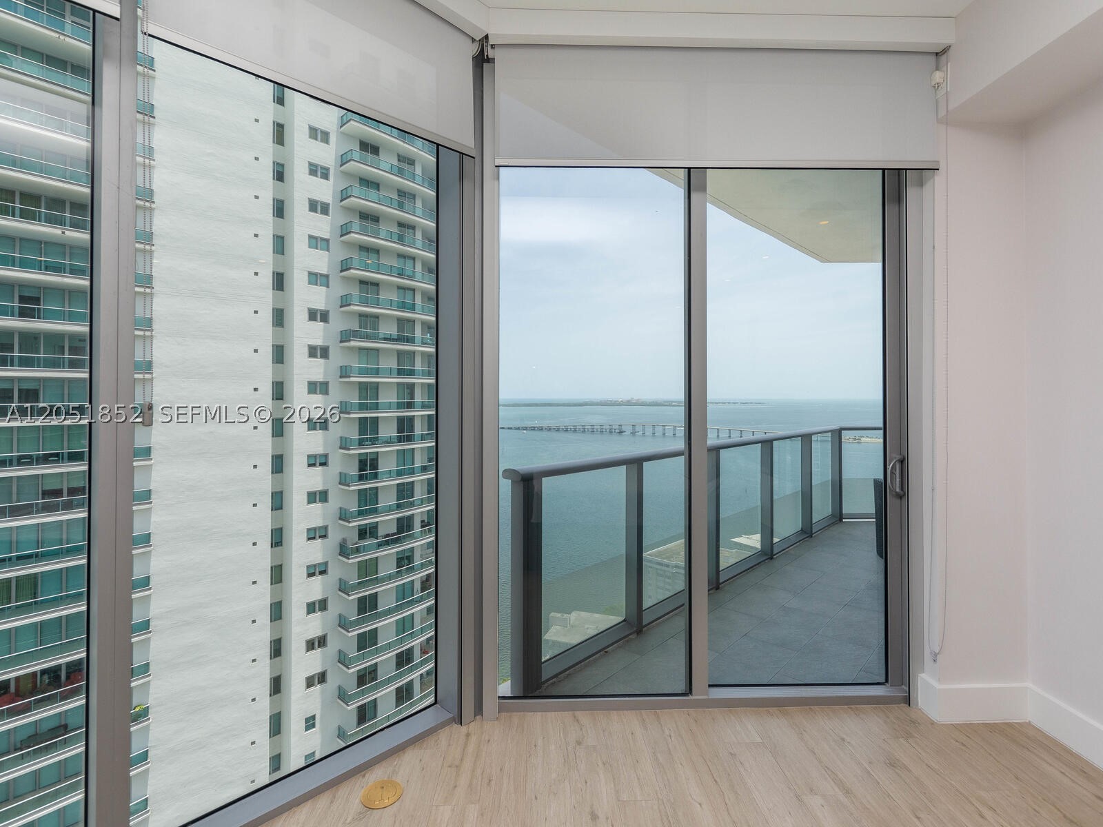 1300 Brickell Bay Dr #3804, Miami FL 33131