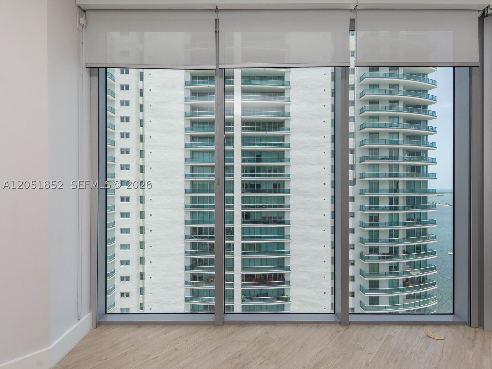 1300 Brickell Bay Dr #3804, Miami FL 33131