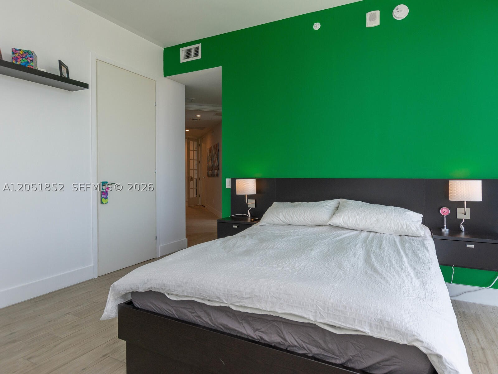 1300 Brickell Bay Dr #3804, Miami FL 33131