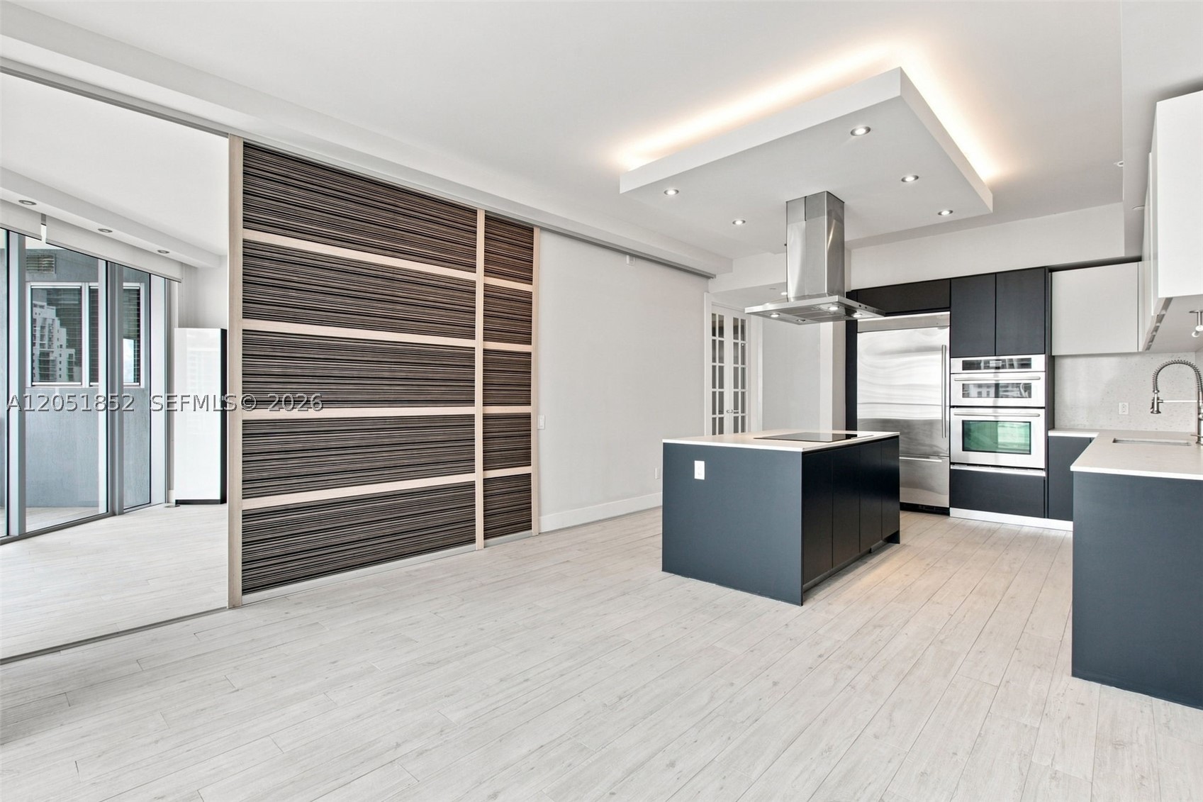 1300 Brickell Bay Dr #3804, Miami FL 33131