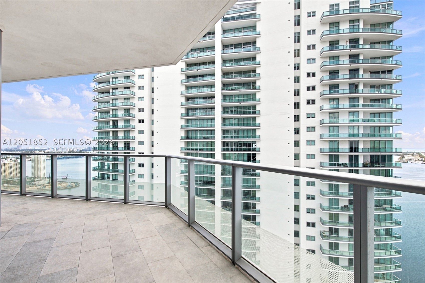 1300 Brickell Bay Dr #3804, Miami FL 33131