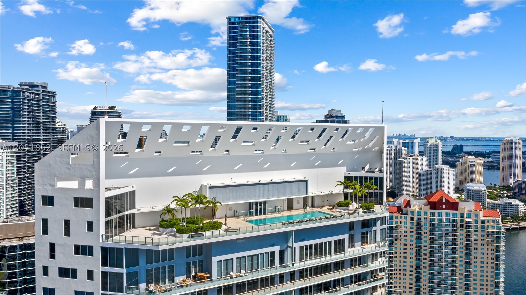 1300 Brickell Bay Dr #3804, Miami FL 33131