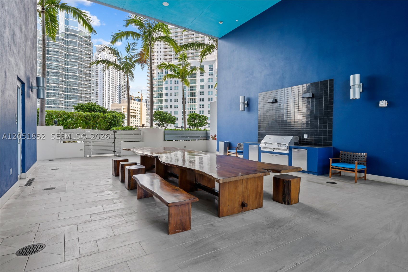 1300 Brickell Bay Dr #3804, Miami FL 33131