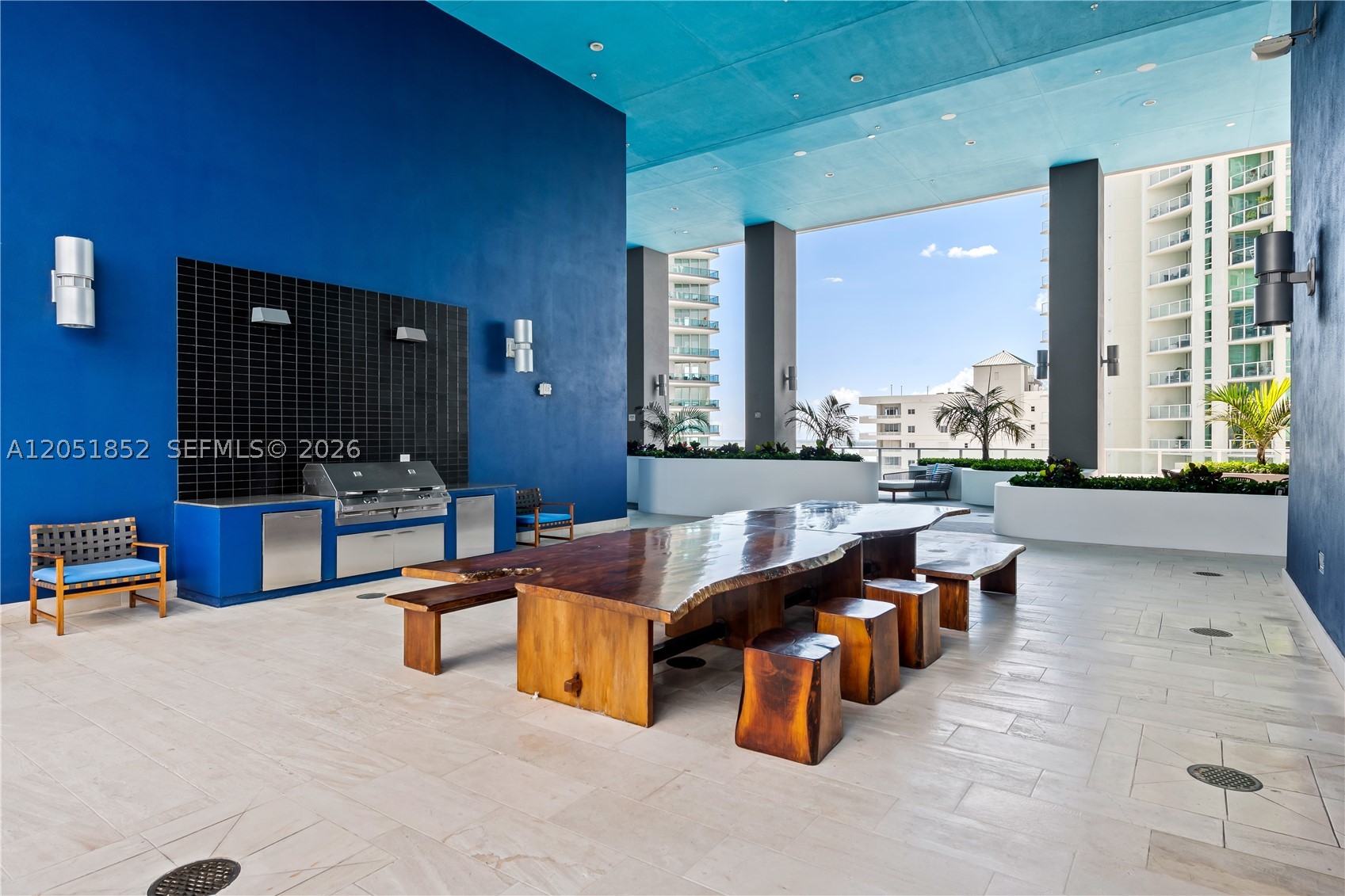 1300 Brickell Bay Dr #3804, Miami FL 33131