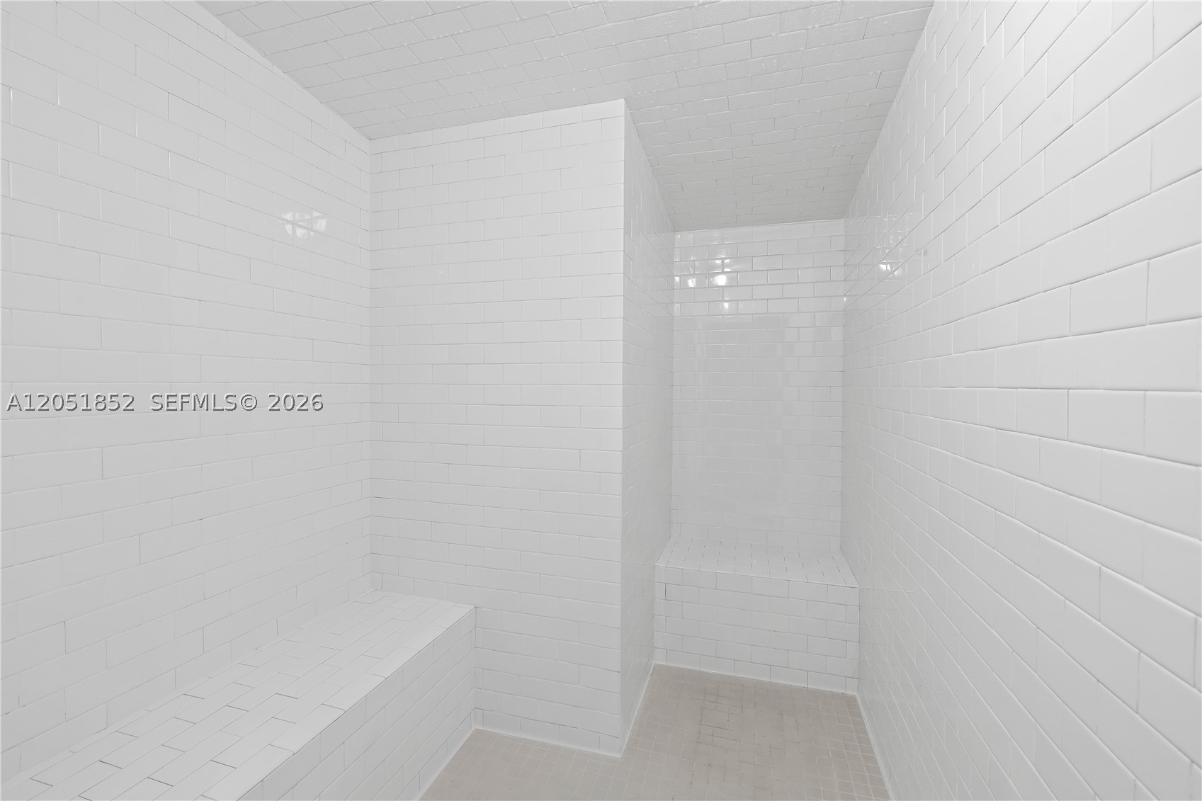 1300 Brickell Bay Dr #3804, Miami FL 33131