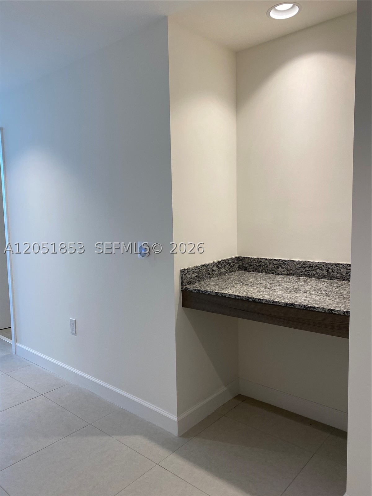 5350 NW 84th Ave #706, Doral FL 33166