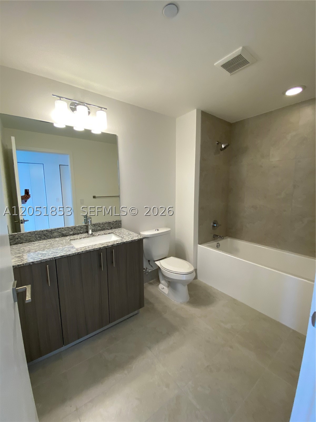 5350 NW 84th Ave #706, Doral FL 33166