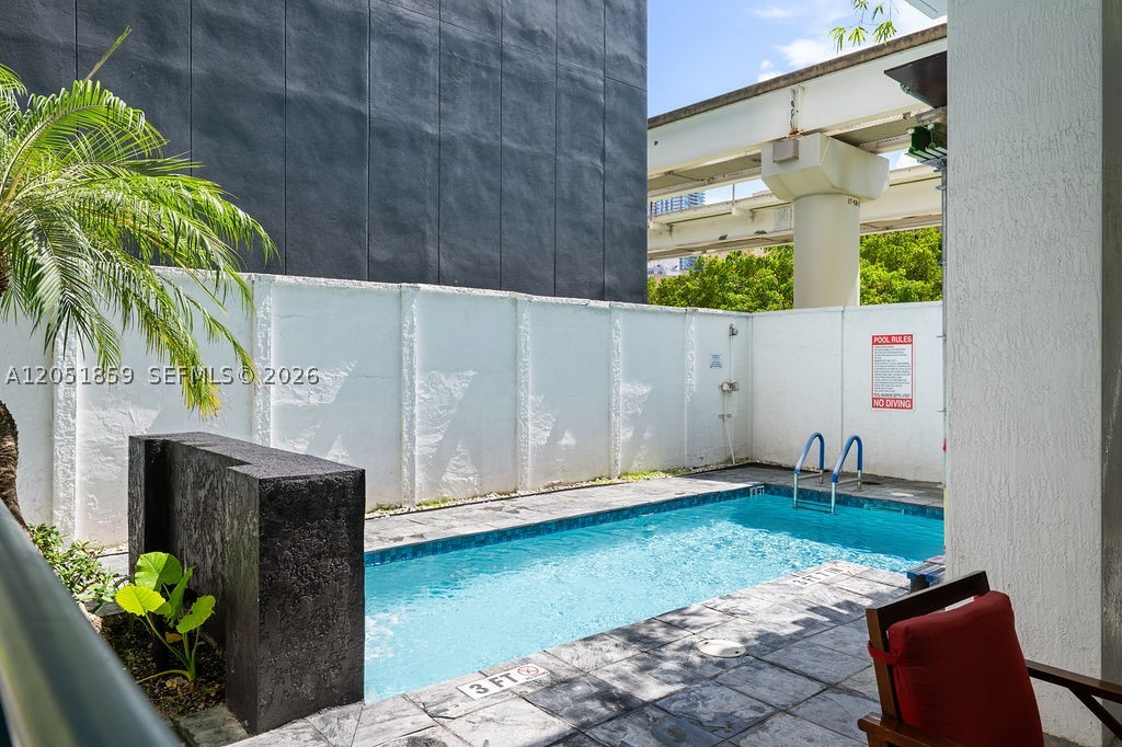234 NE 3rd St #909, Miami FL 33132