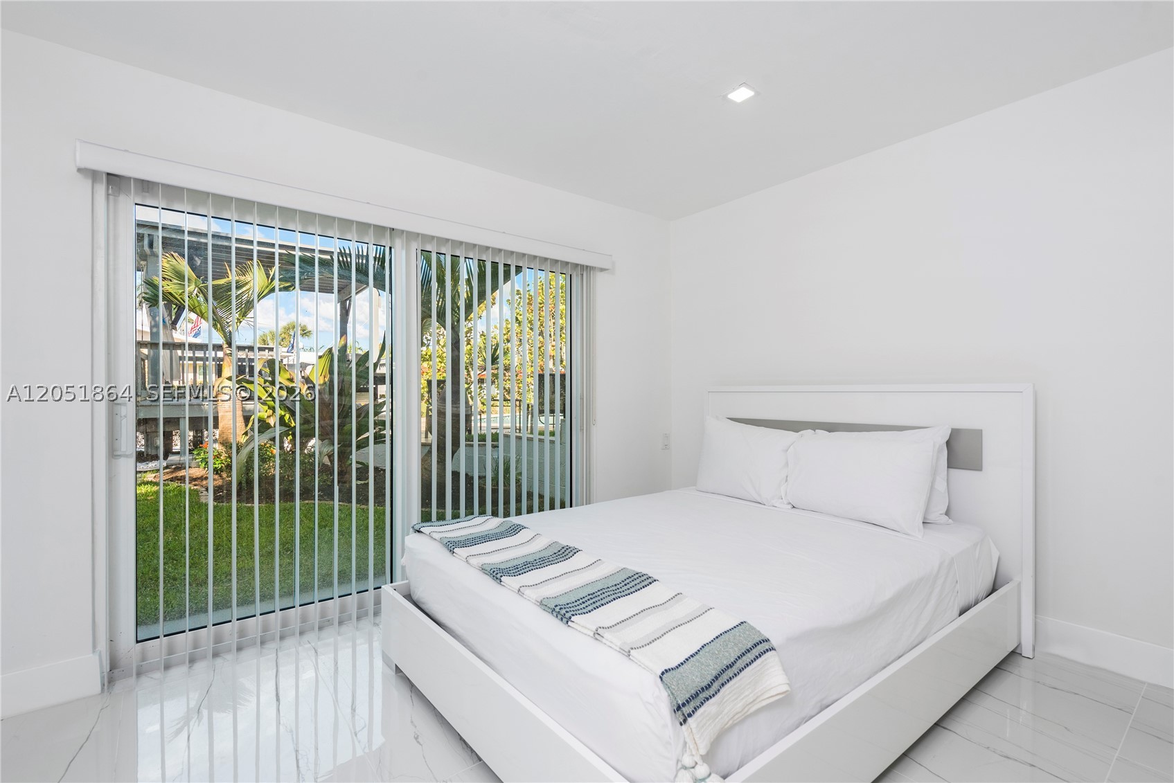 2531 Key Largo Ln, Fort Lauderdale FL 33312