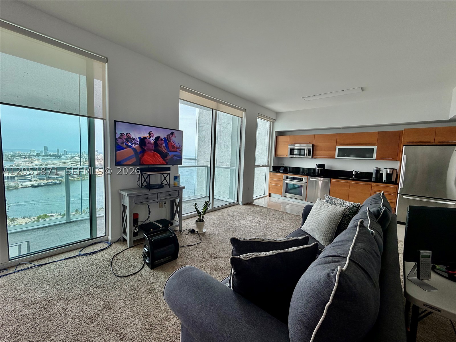 253 NE 2nd St #3907, Miami FL 33132