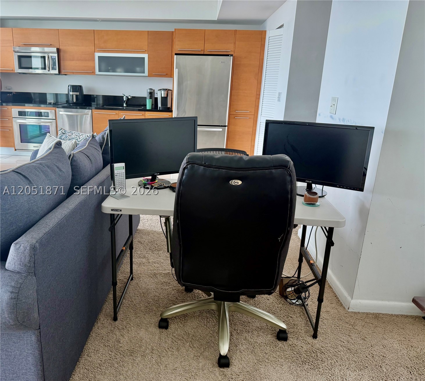 253 NE 2nd St #3907, Miami FL 33132