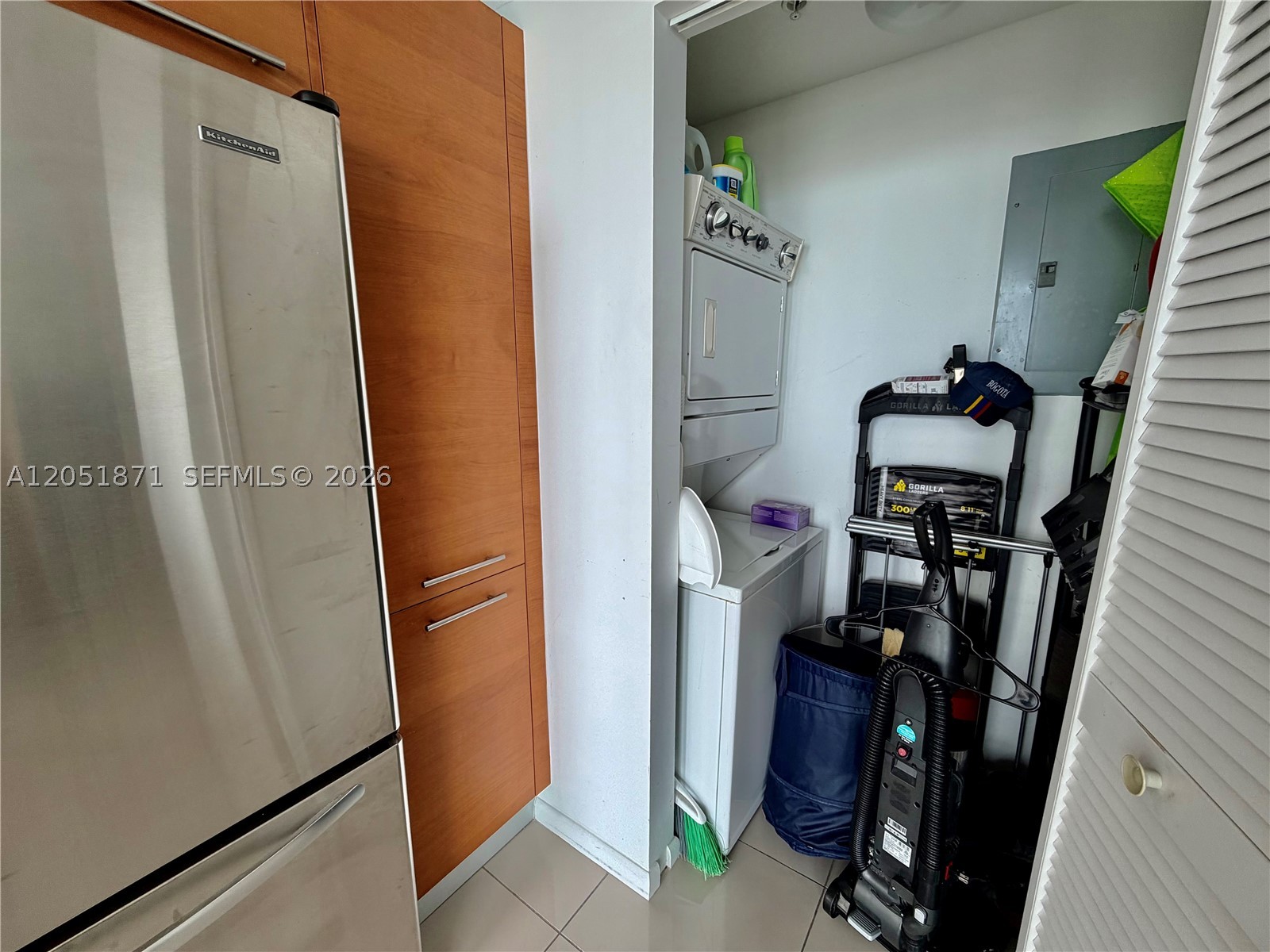 253 NE 2nd St #3907, Miami FL 33132