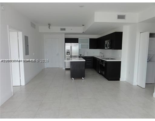 90 SW 3rd St #2907, Miami FL 33130