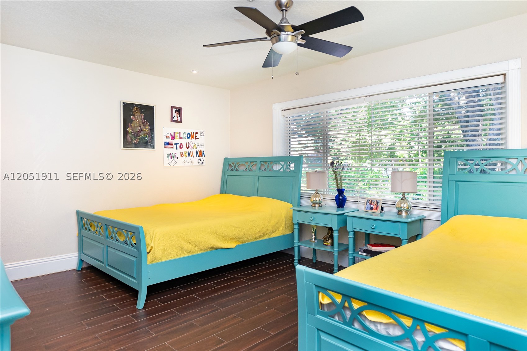 1529 Bayview Dr, Fort Lauderdale FL 33304