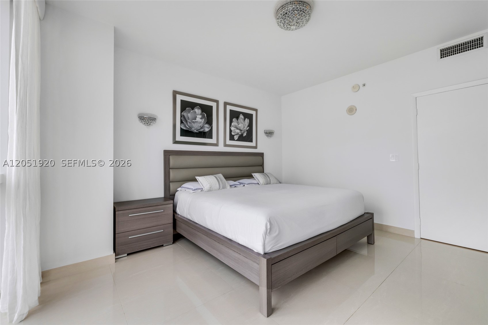 18201 Collins Ave #902, Sunny Isles Beach FL 33160