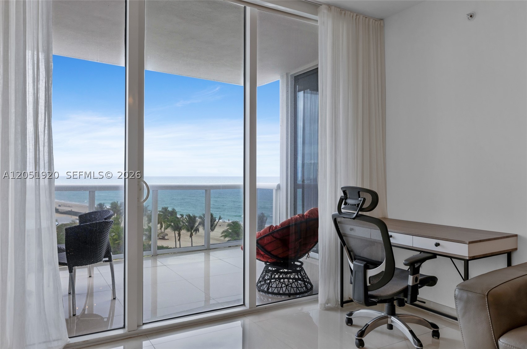 18201 Collins Ave #902, Sunny Isles Beach FL 33160