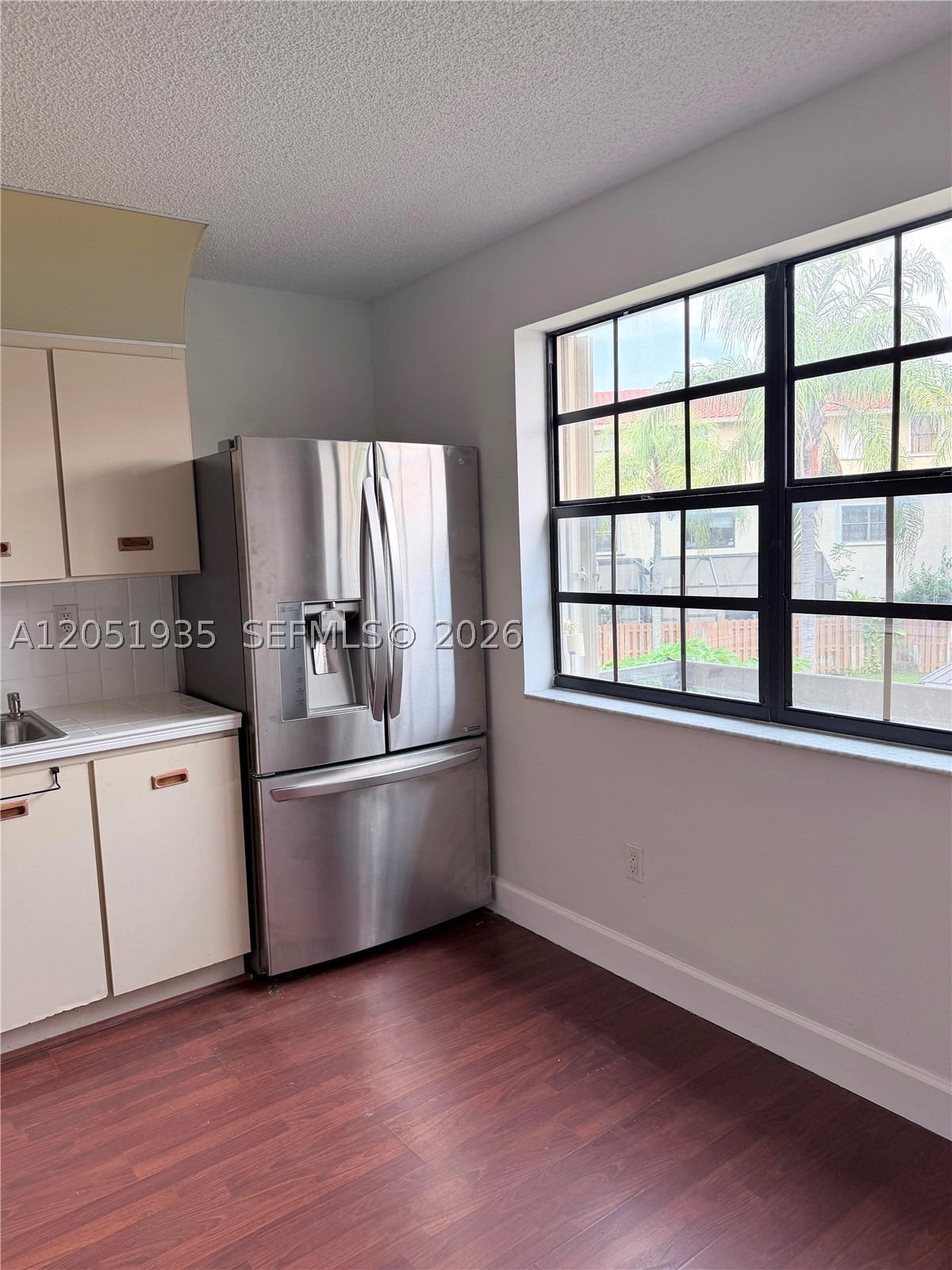 9850 Hammocks Blvd #107, Miami FL 33196