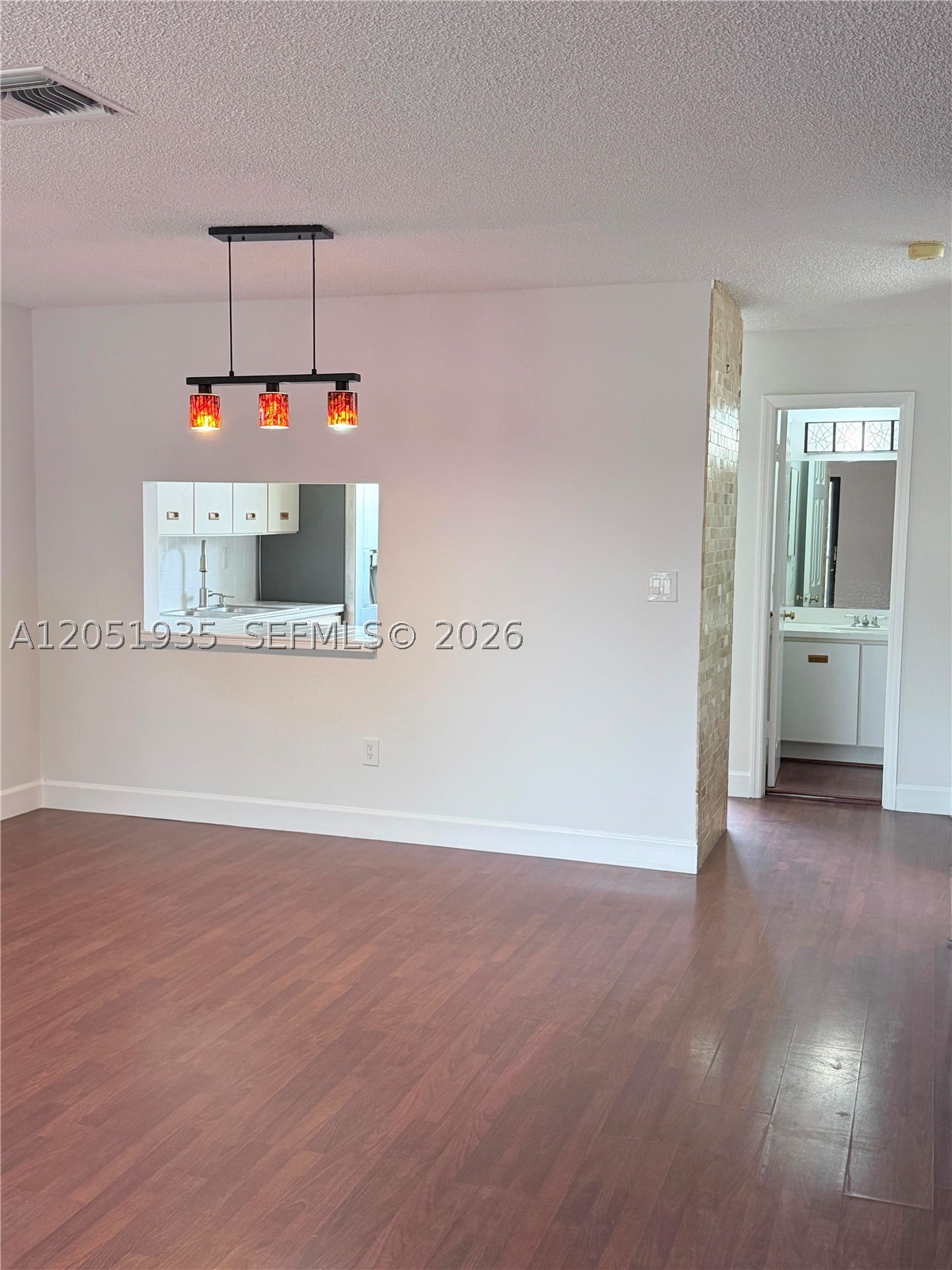 9850 Hammocks Blvd #107, Miami FL 33196