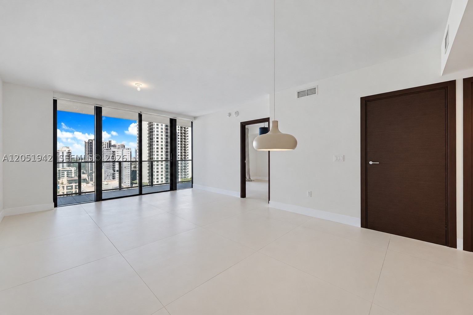 1000 Brickell Plz #2110, Miami FL 33131