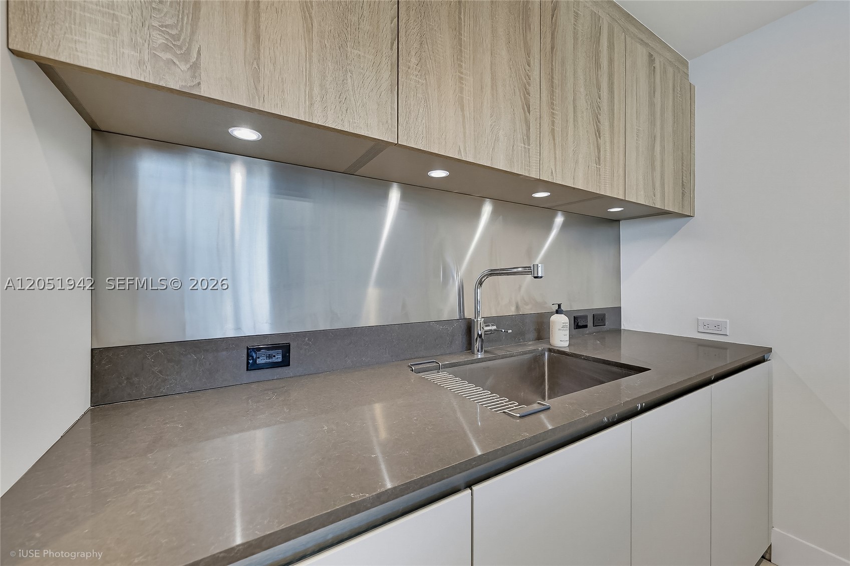 1000 Brickell Plz #2110, Miami FL 33131