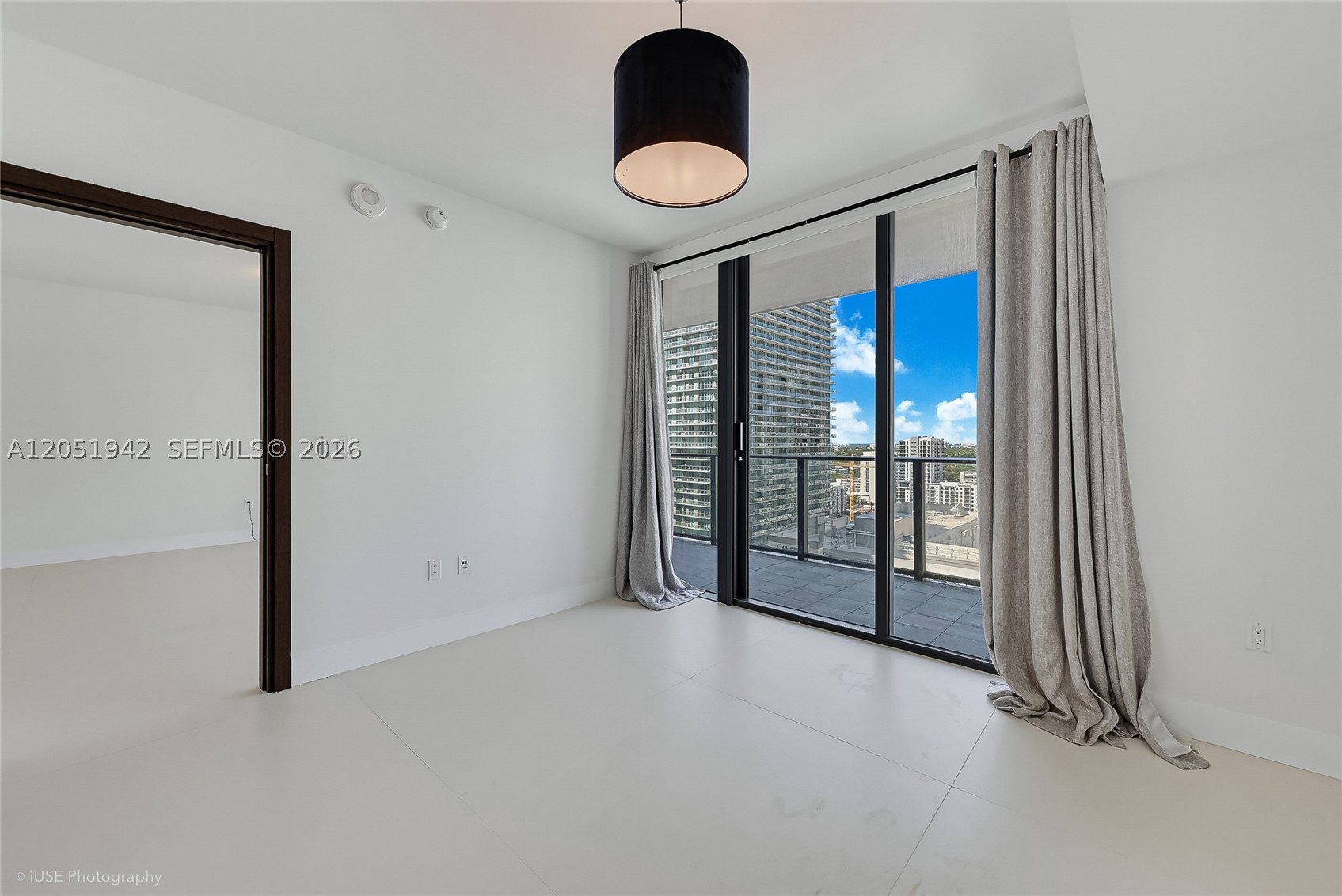 1000 Brickell Plz #2110, Miami FL 33131