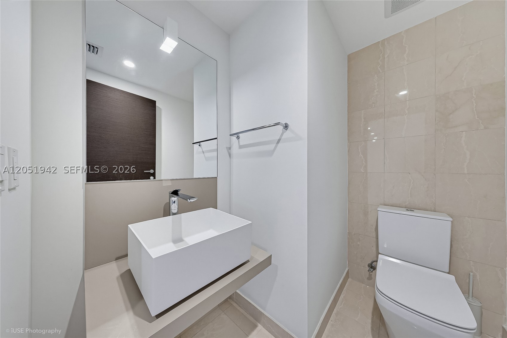 1000 Brickell Plz #2110, Miami FL 33131