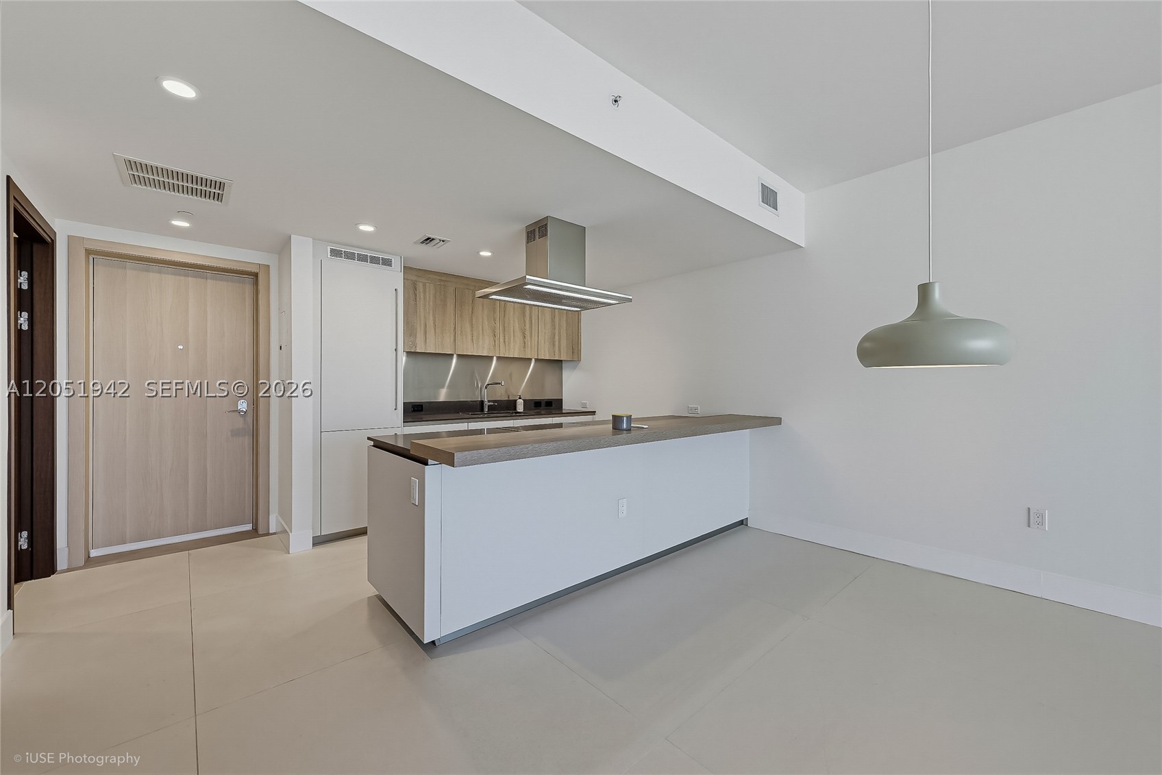 1000 Brickell Plz #2110, Miami FL 33131