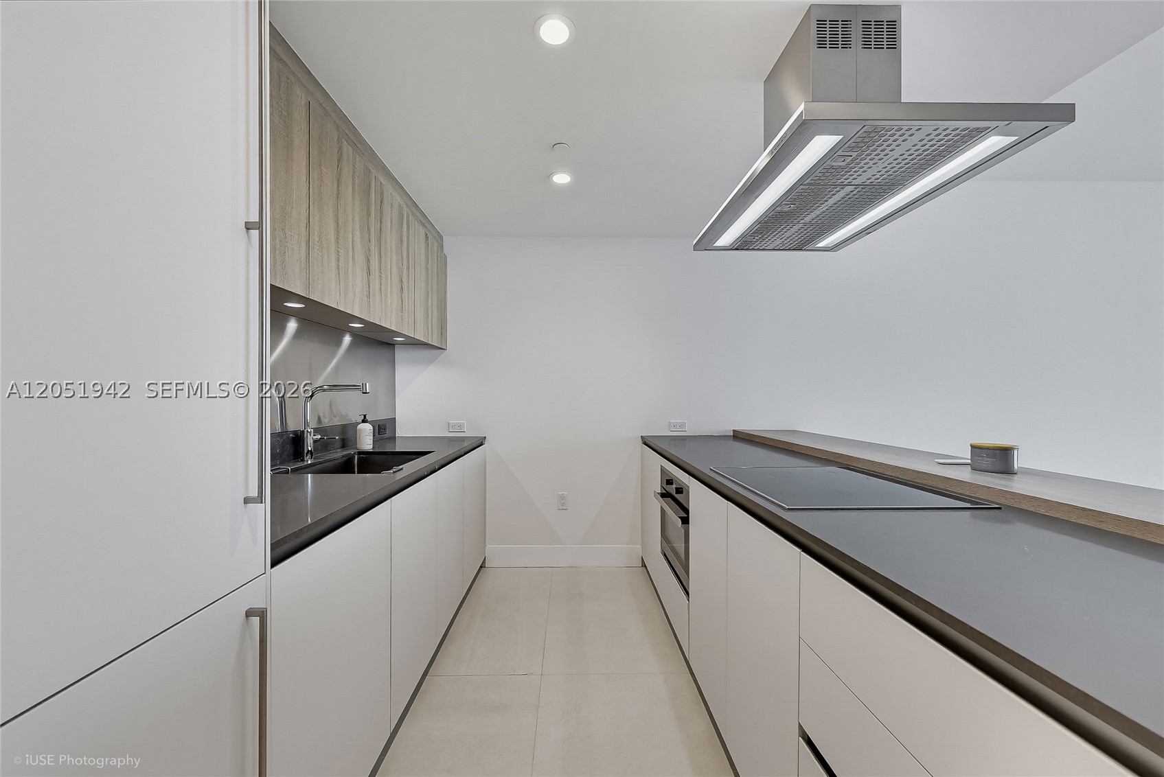 1000 Brickell Plz #2110, Miami FL 33131