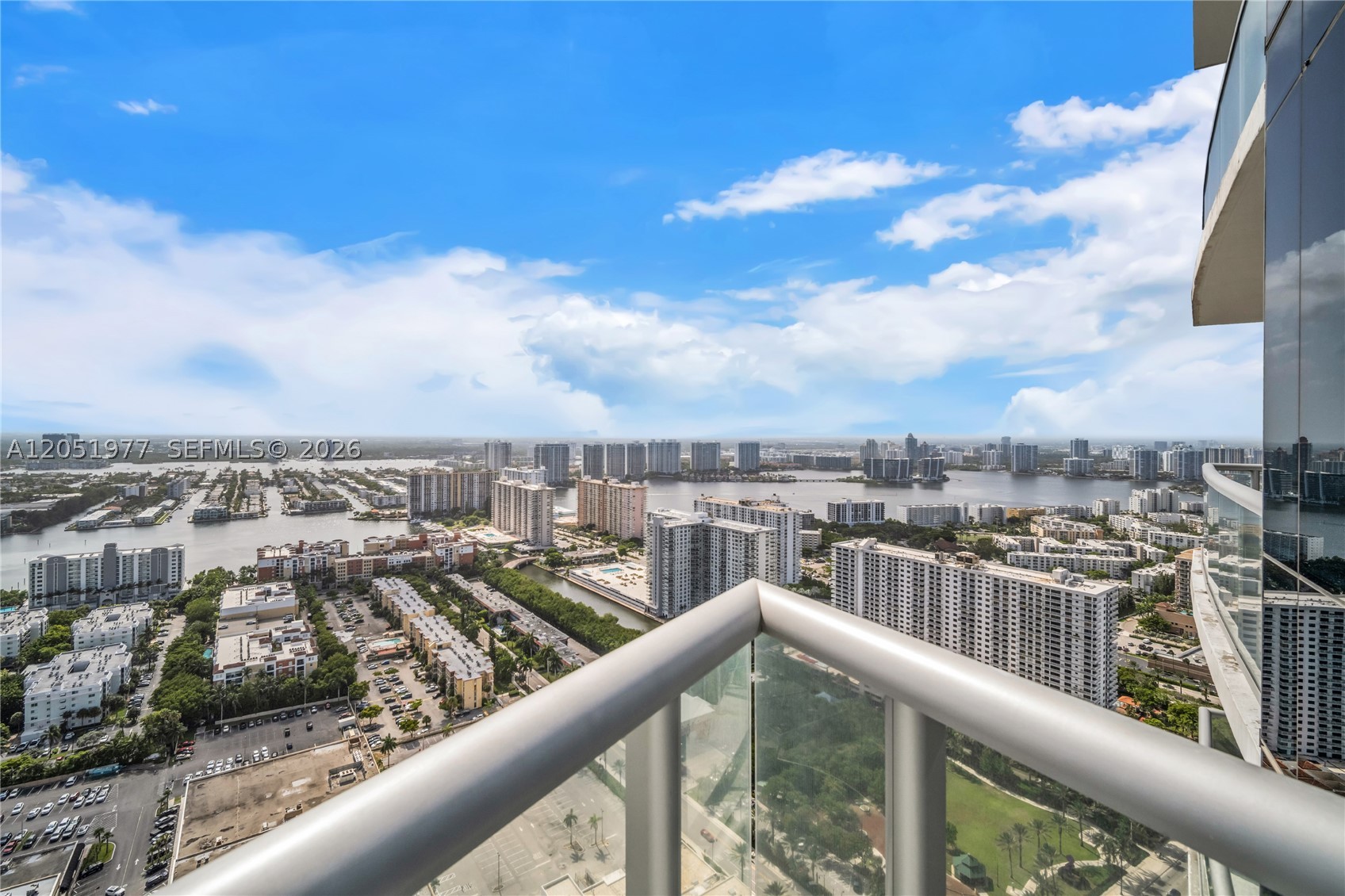 17121 Collins Avenue #4205, Sunny Isles Beach FL 33160