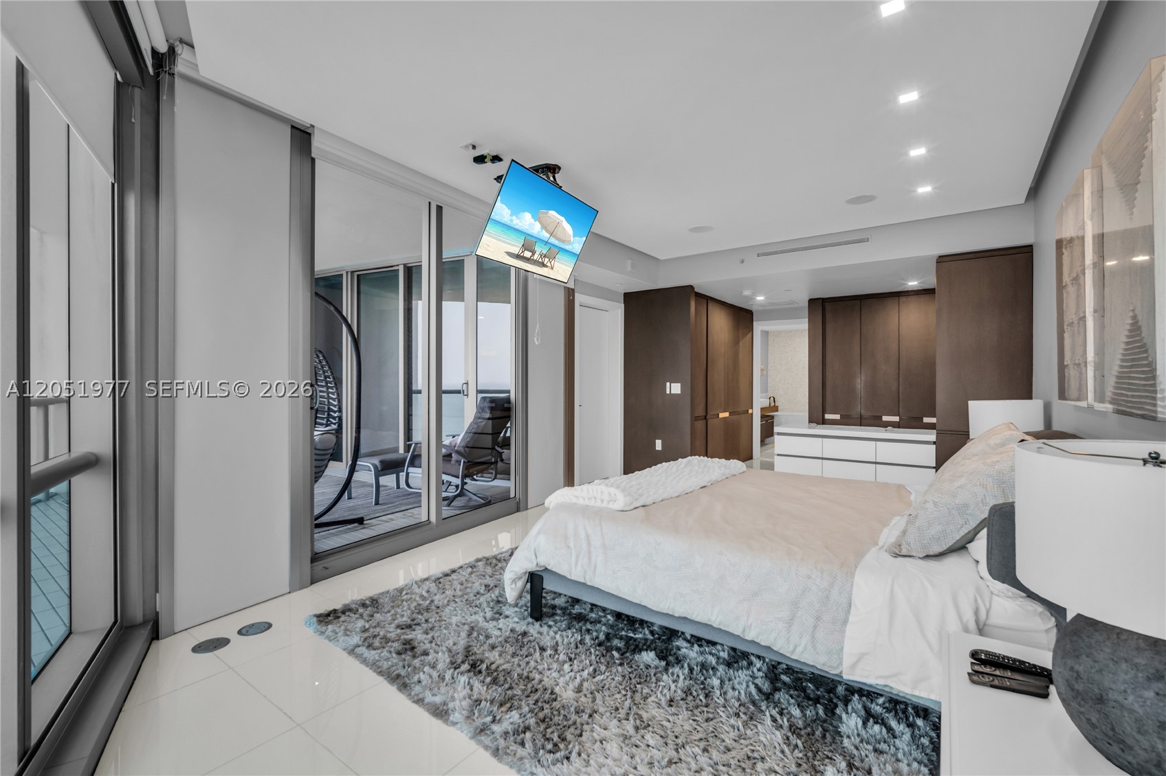 17121 Collins Avenue #4205, Sunny Isles Beach FL 33160