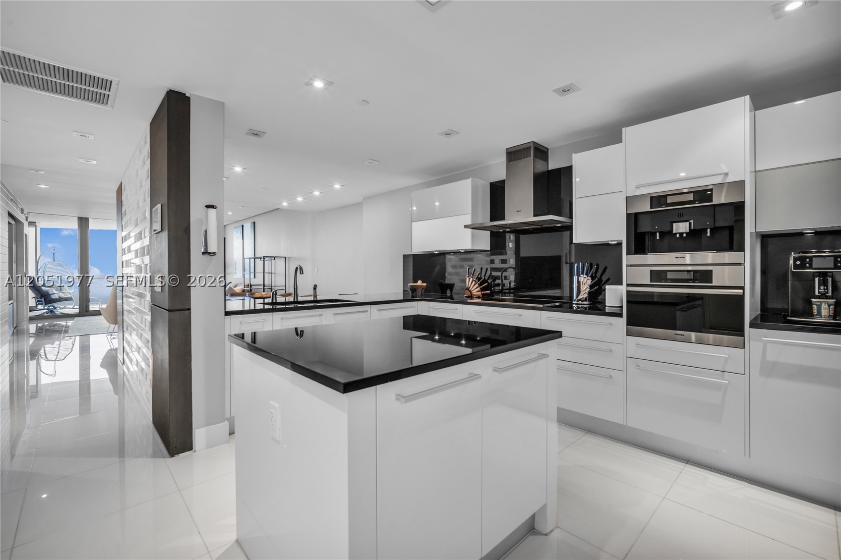 17121 Collins Avenue #4205, Sunny Isles Beach FL 33160