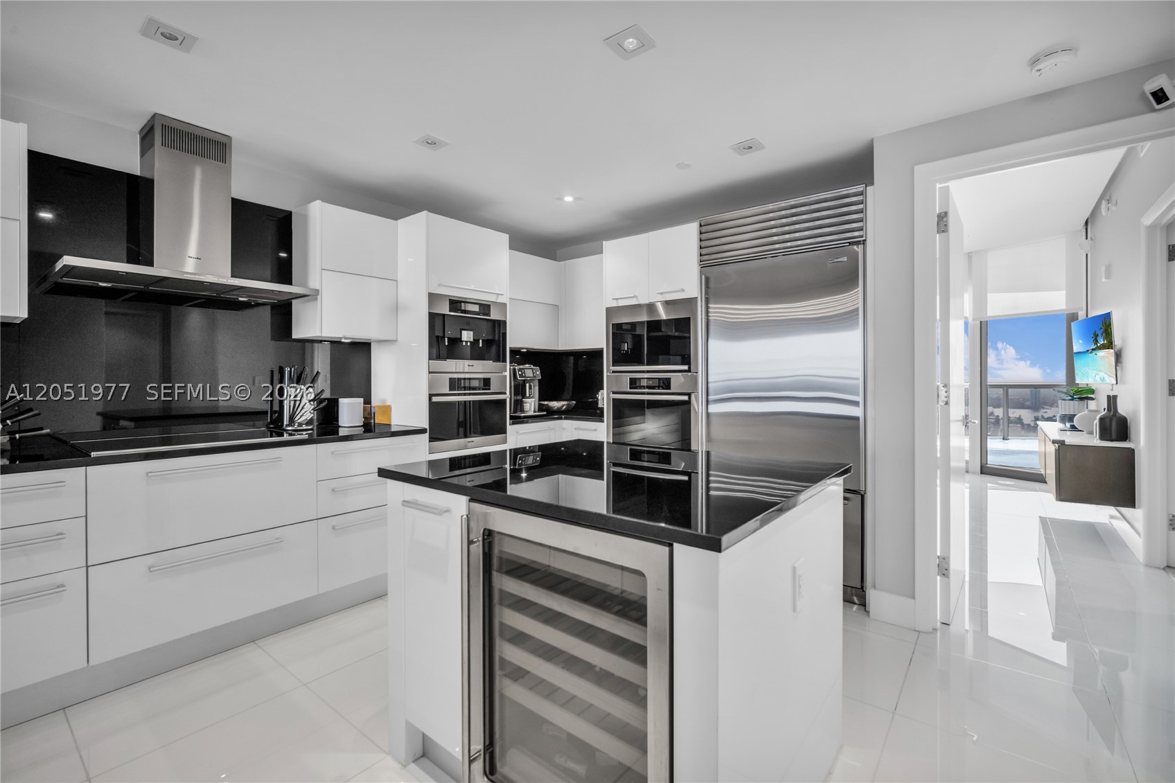 17121 Collins Avenue #4205, Sunny Isles Beach FL 33160